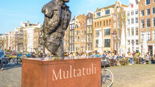monumen Multatuli di Amsterdam belanda